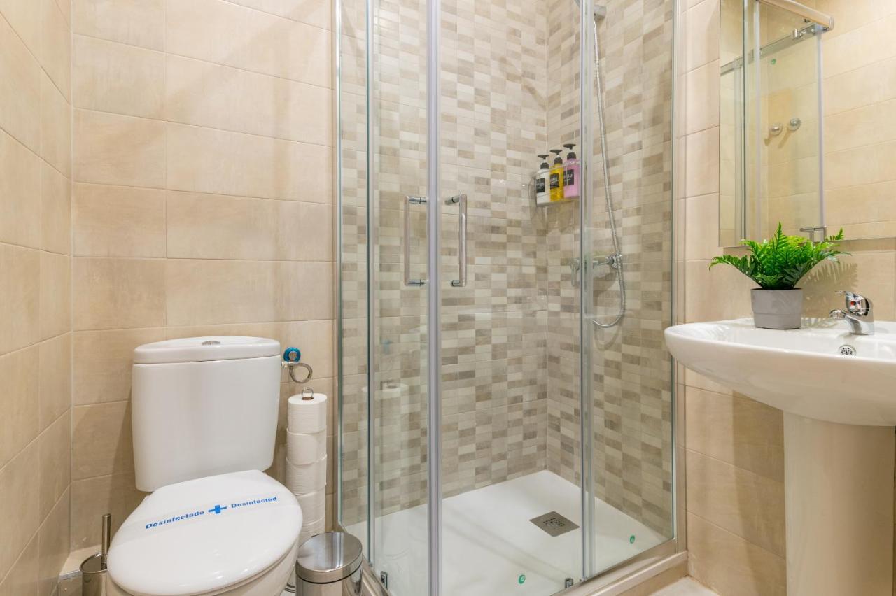 Centrico Apartamento Con 3 Banos En Puerta Del Sol Y Atocha มาดริด ภายนอก รูปภาพ