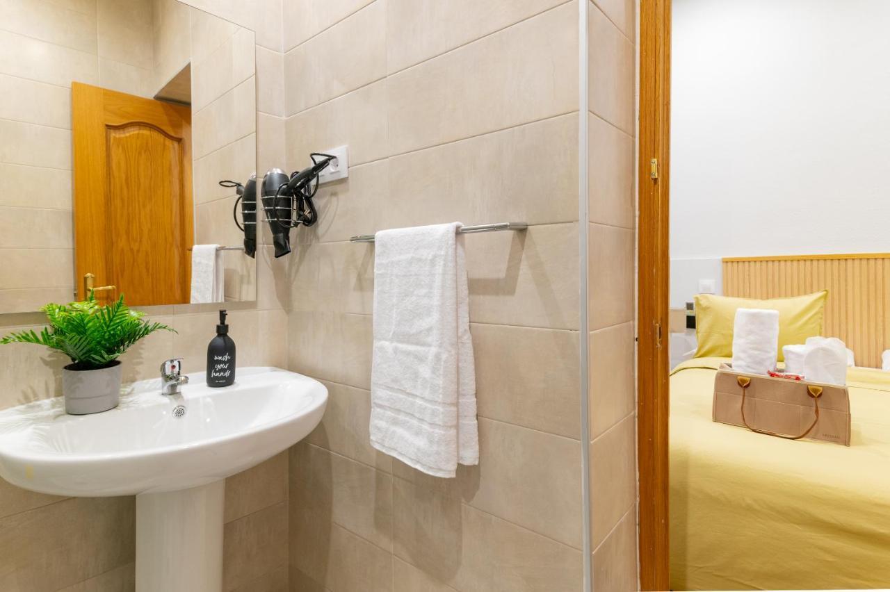 Centrico Apartamento Con 3 Banos En Puerta Del Sol Y Atocha มาดริด ภายนอก รูปภาพ